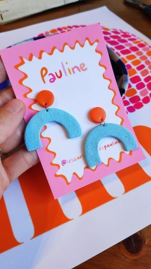 Puente orange et bleu ciel